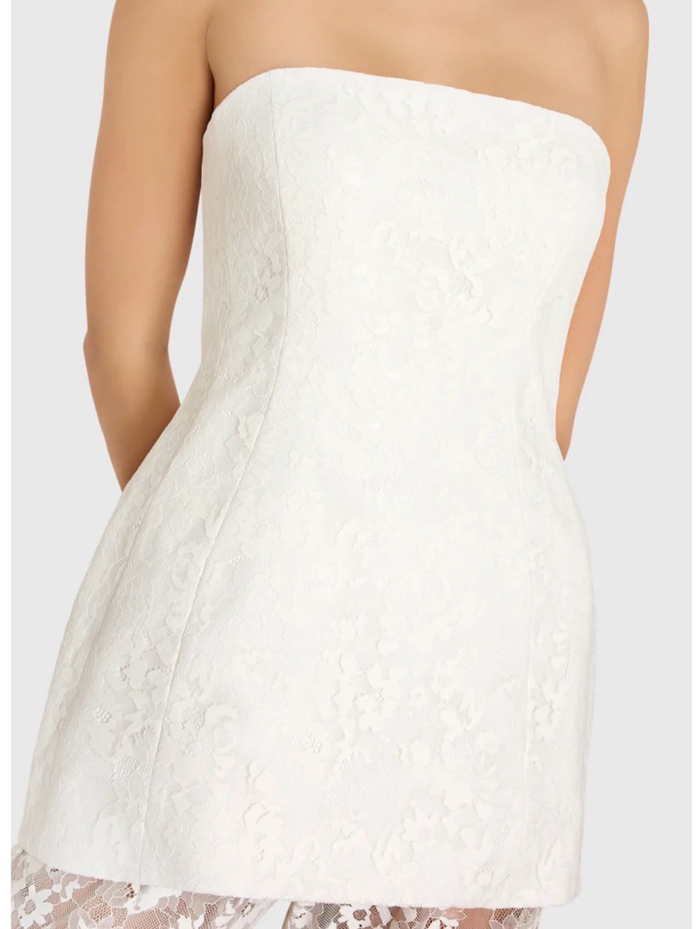Amanda Uprichard White Strapless Tunic & Lace Wide-Leg Pants Set